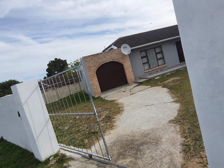 3 Bedroom Property for Sale in Rowallan Park Eastern Cape